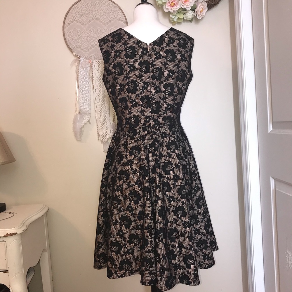 Tahari Black & Nude Crochet Lace Cocktail Dress - Picture 7 of 8